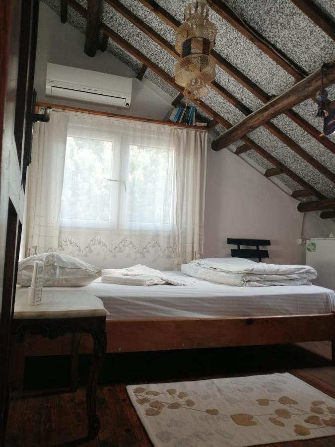 Ecer Pansiyon Kusadası Extérieur photo