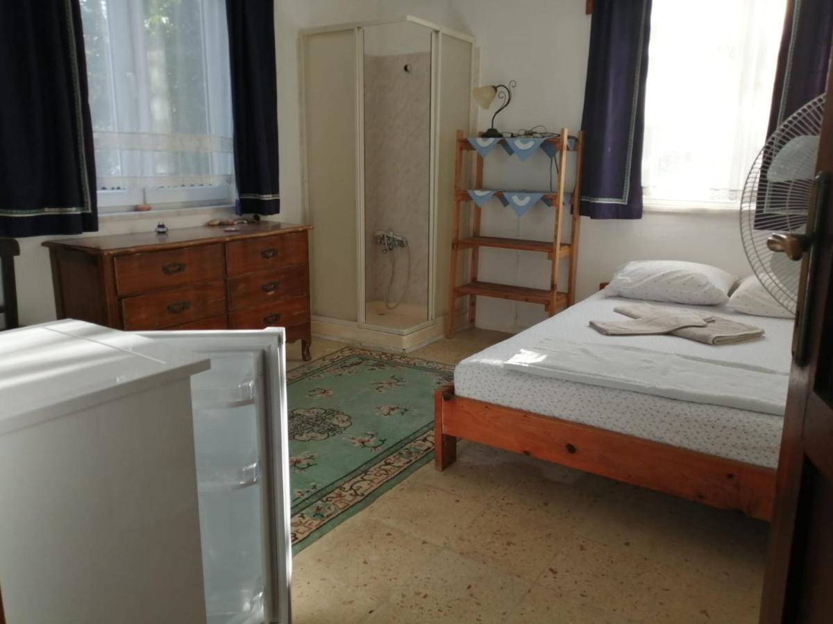 Ecer Pansiyon Kusadası Extérieur photo