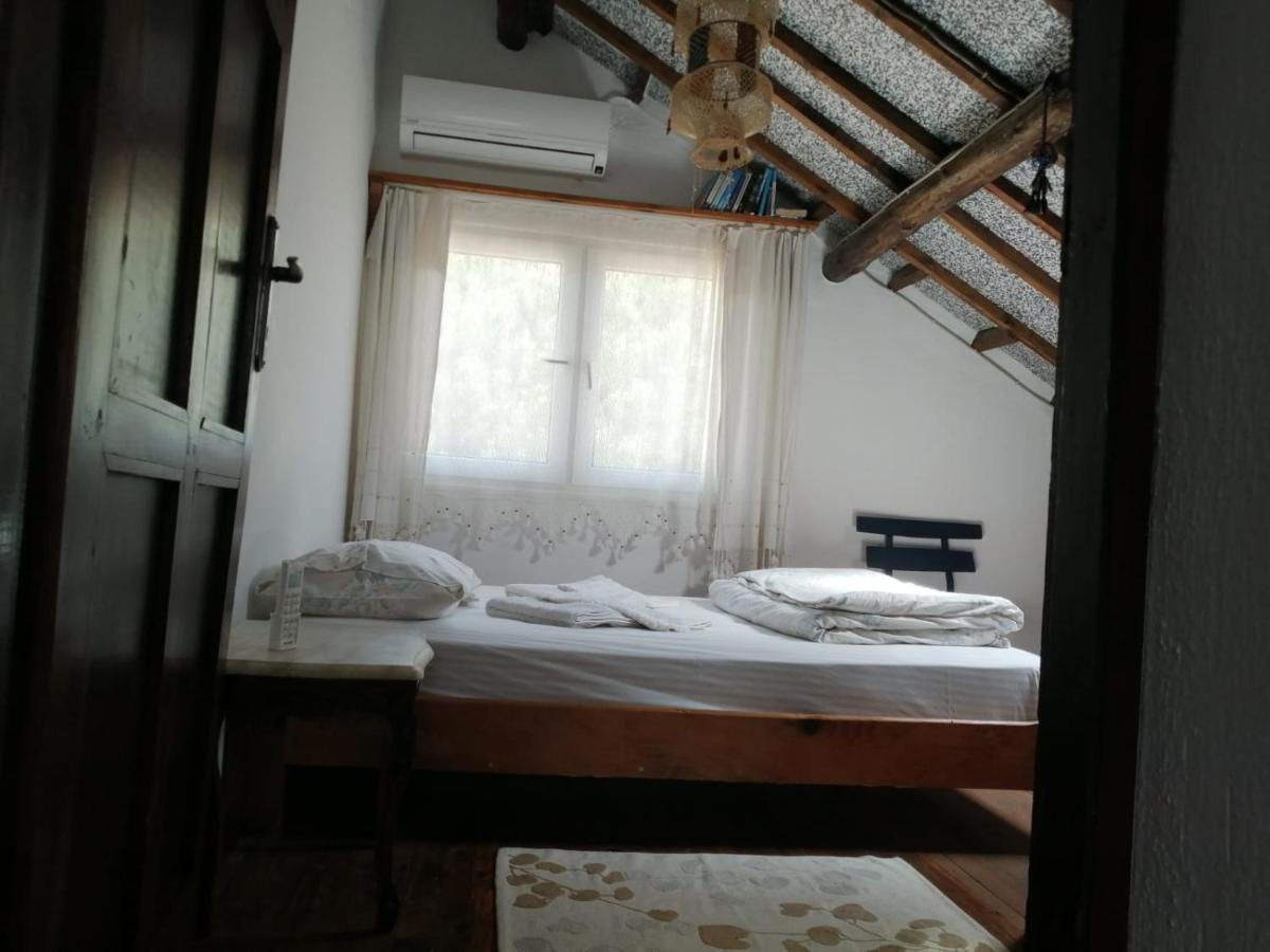 Ecer Pansiyon Kusadası Extérieur photo